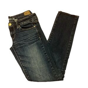 ⚡️American Eagle AEO EUC Low/Mid Rise Strech Skinny Jeans